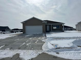 3222 Frahm St, Hastings, NE 68901