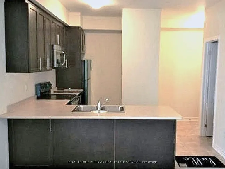 2338 Taunton Rd #310 — Photo 6