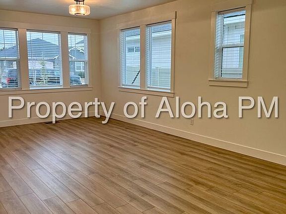 5th image of 496 N Emma Ave