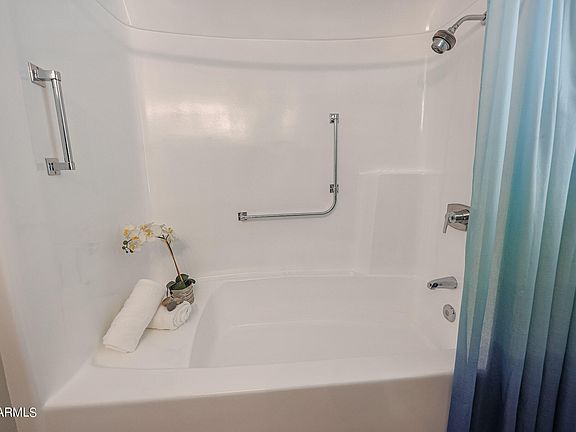 5th image of 19002 N 133rd Ave