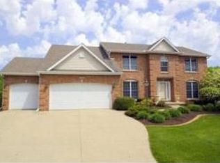 2750 Heather Glen Ave, Bettendorf, IA