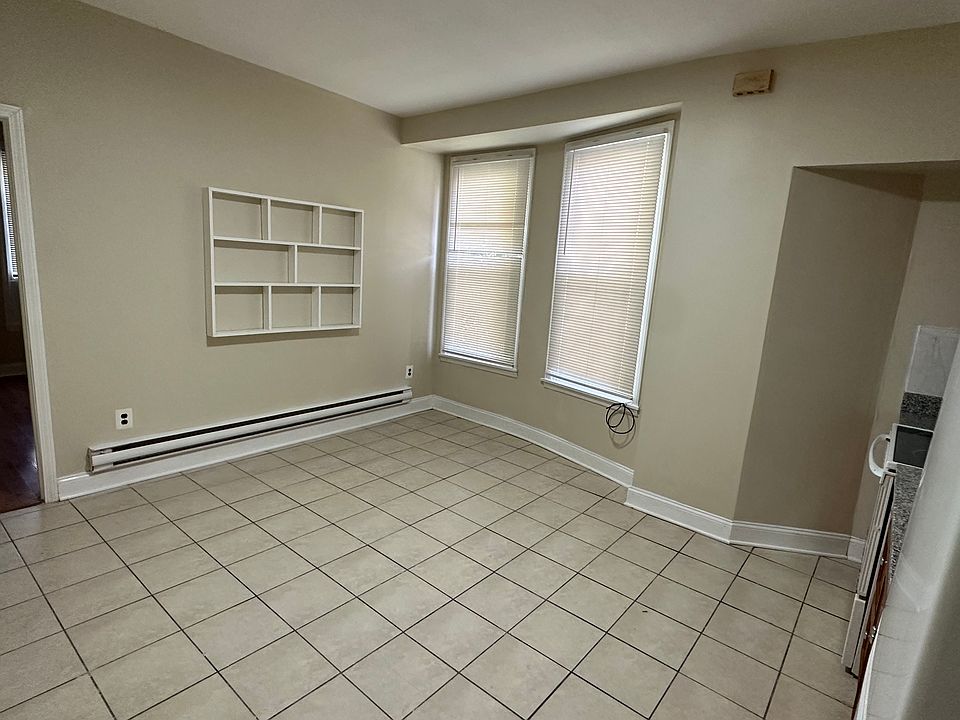 2nd image of 4 S 43rd St APT 7