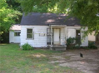 1660 S Winston Dr, Memphis, TN 38127