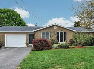 24 Highland Ave, Narragansett, RI 02882