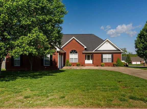 3rd image of 7269 Goldenrod Ct