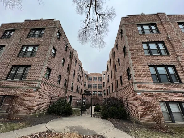 140 Clyde Ave APT 2W, Evanston, IL 60202