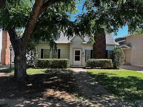 1809 McGregor Ave Photo 1