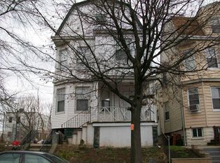 30 Gladstone Ave, Newark, NJ 07106