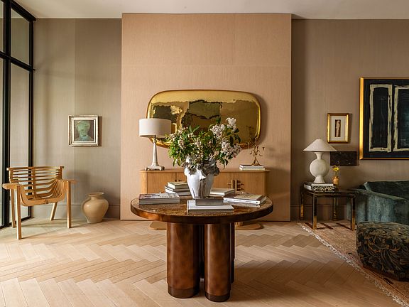 2nd image of 197 Clinton St