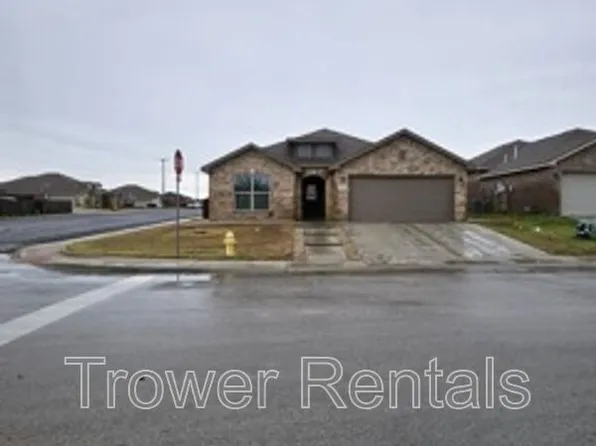 1021 E 90th Ct, Odessa, TX 79765