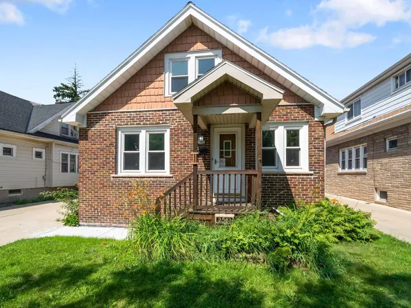 2561 South 68th STREET, Milwaukee, WI 53219