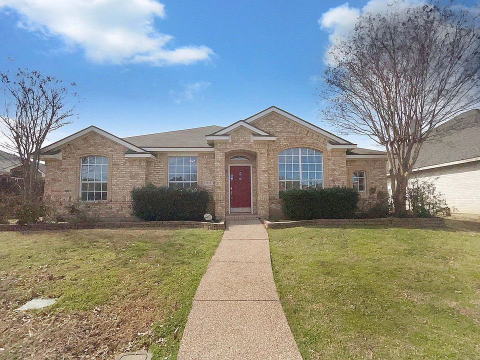 1st image of 1216 Longhorn Dr #66