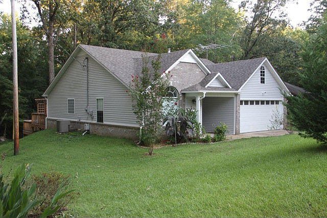 1st image of 217 Britton Dr