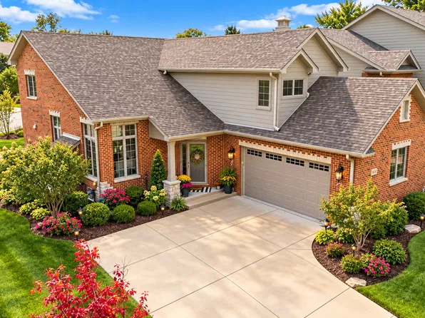 9243 Cloister Ct, Frankfort, IL 60423