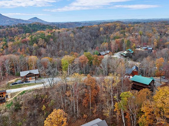 5th image of 213 Hawks Nest Way Lot 213