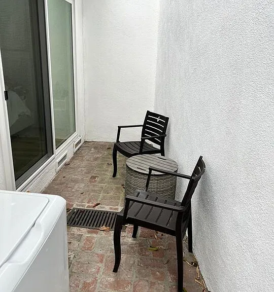 8757 Dorrington Ave #B — Photo 10