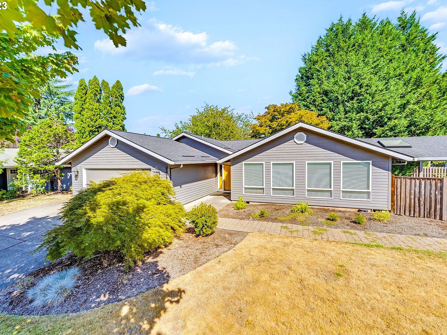 8820 SW Avon Ct, Tigard, OR 97224 MLS 23152270 Zillow