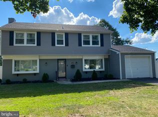 188 Hazelwood Cir, Willingboro, NJ 08046
