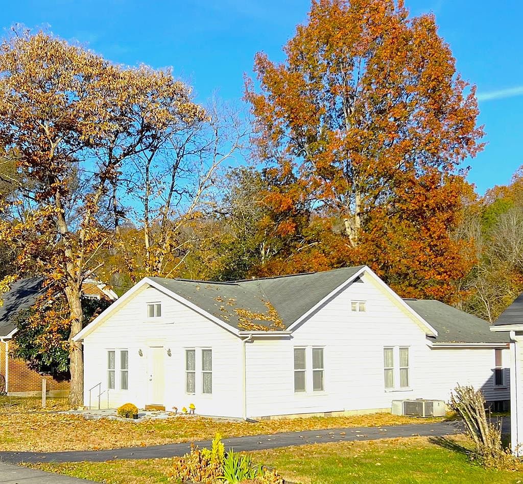 518 S Murray St, Gainesboro, TN 38562 MLS 224285 Zillow