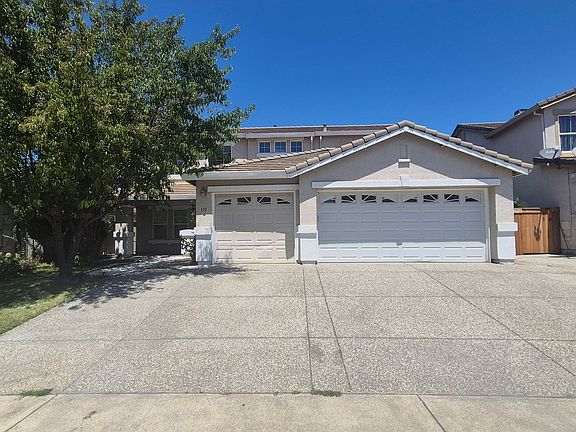 2nd image of 170 Bombay Cir