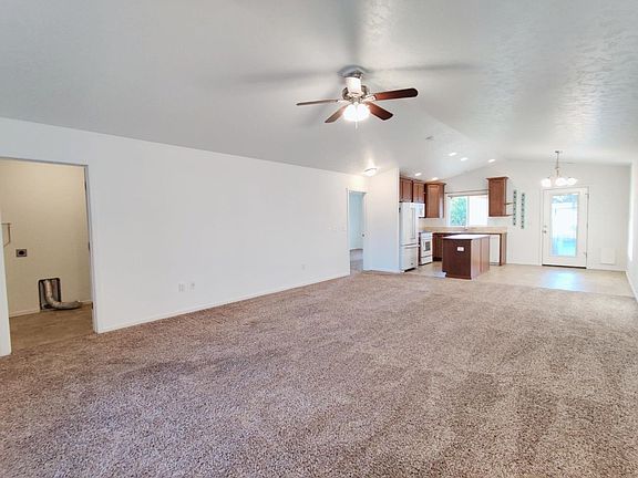 5th image of 5825 Sidon Ln