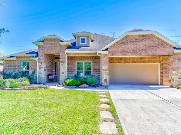 32219 Waterford Crest Ln, Weston Lakes, TX 77441