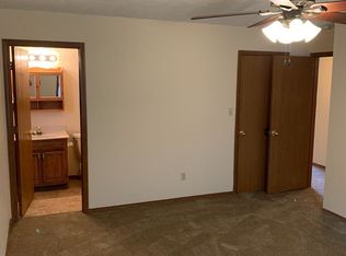 3326 S Clifton Ave #B, Springfield, MO 65807