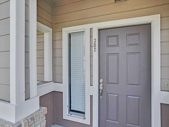 5th image of 352 Powerscourt Way