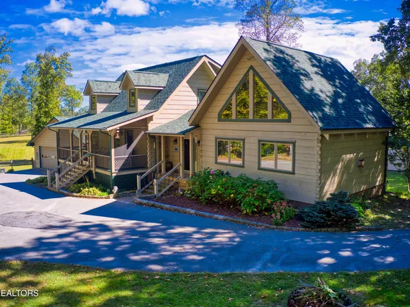 789 Spruce Creek Dr, Jamestown, TN 38556