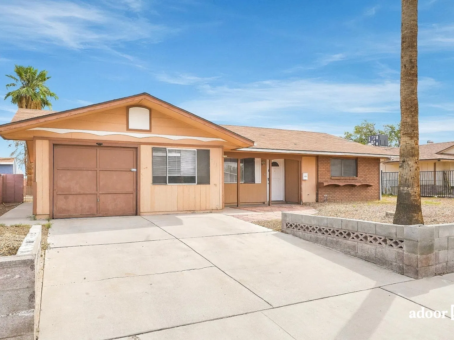 4 bed, 2.0 bath, 1850 sqft, $2,095 — Photo 1