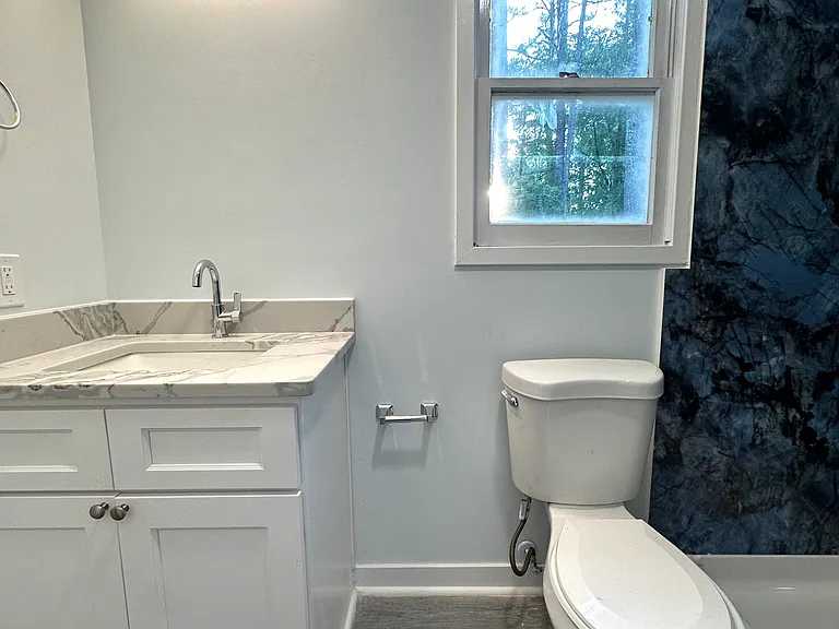 7209 Ewing Pl — Photo 2