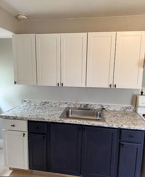 2800 Linwood Ave #C — Photo 7