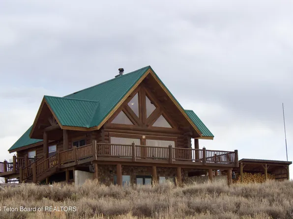 92 E Fontenelle Dr, Daniel, WY 83115