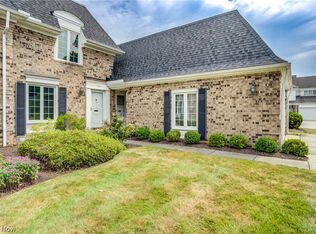 34114 Chagrin Blvd APT 8106, Moreland Hills, OH