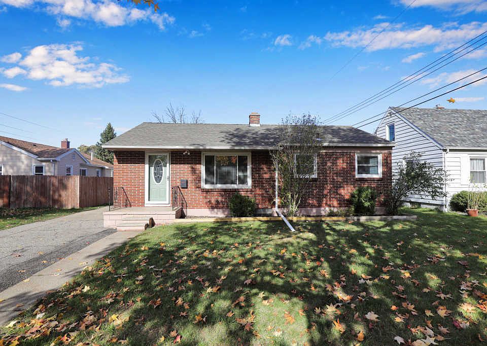 1st image of 1007 Pennway Dr