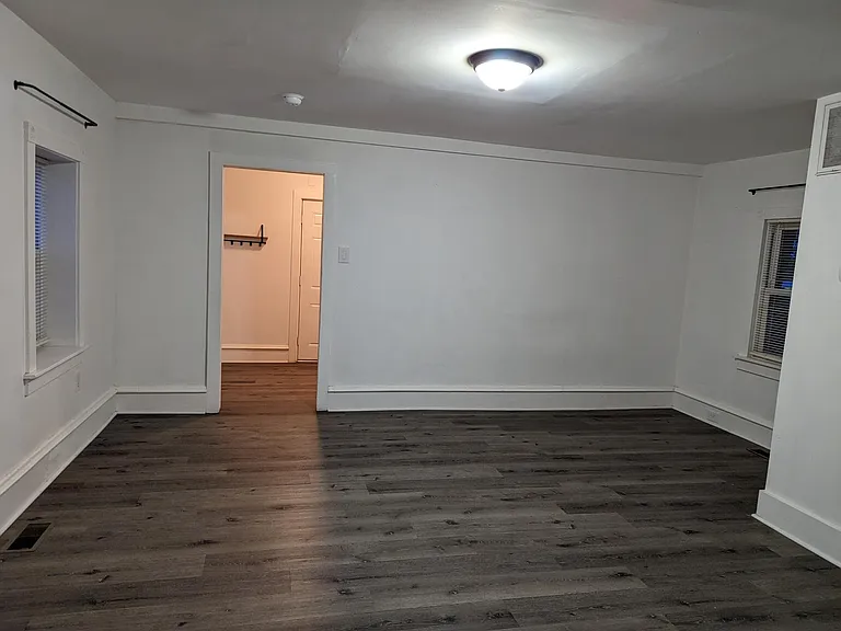 322 Main St — Photo 20