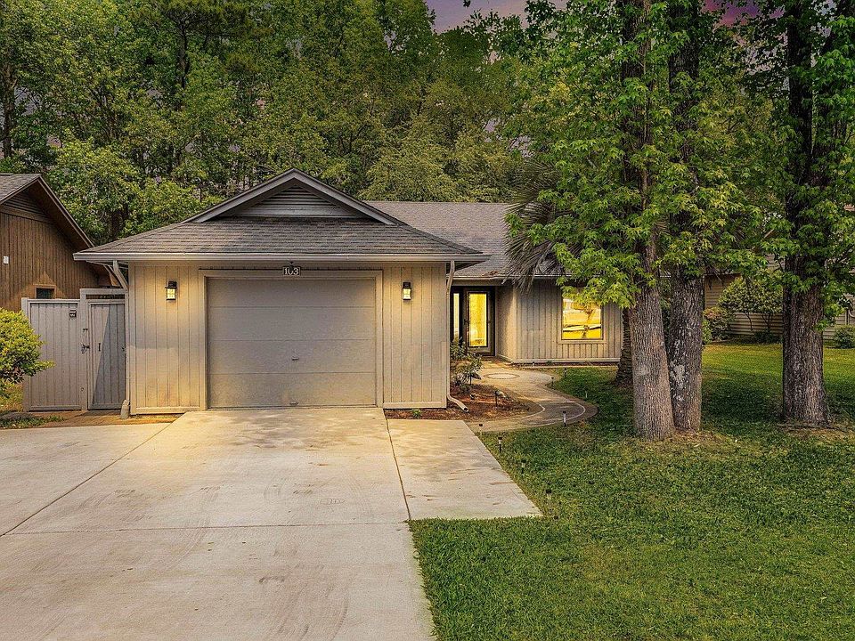 1st image of 103 Hickory Dr.