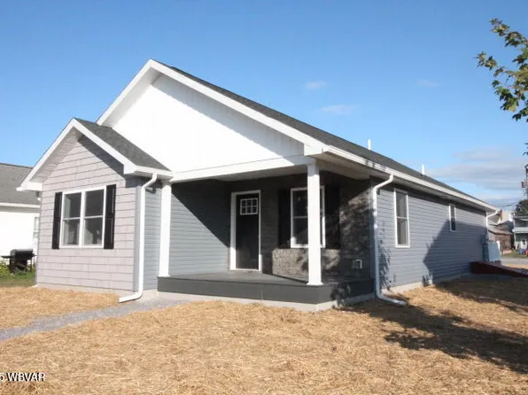 58 N Railroad St, Hughesville, PA 17737