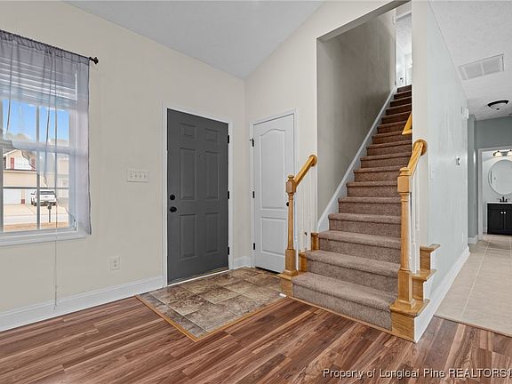 4th image of 1746 Cherry Point Dr