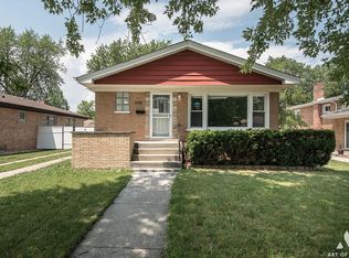 1104 Blouin Dr, Dolton, IL 60419