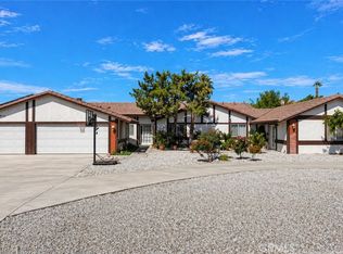 16258 Chiwi Rd, Apple Valley, CA 92307