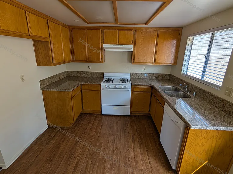 1018 S Montebello Blvd #C — Photo 11