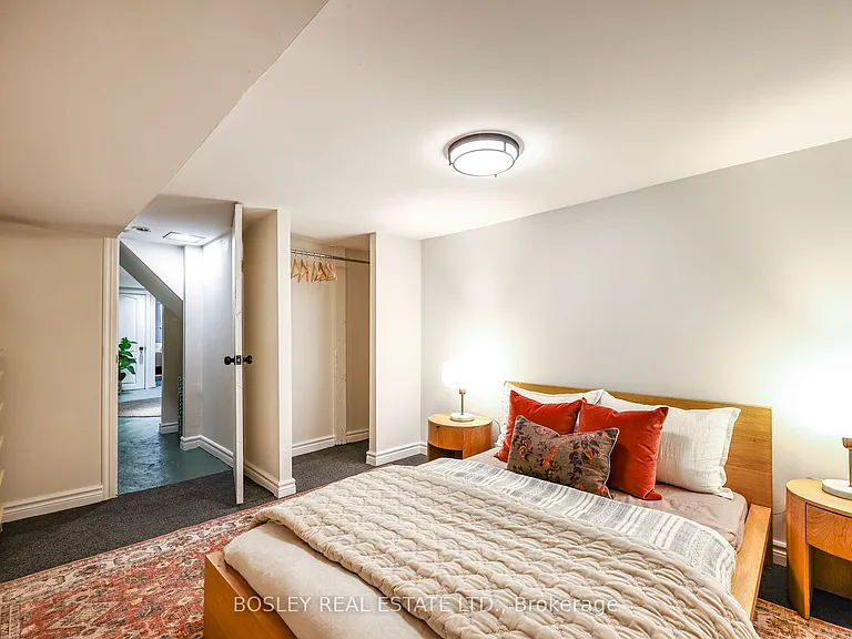 16 Hallam St #BASEMENT — Photo 10
