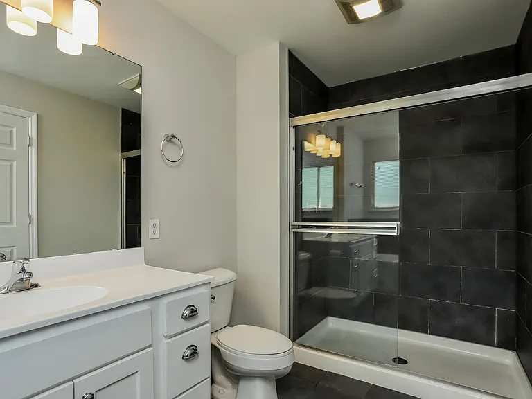 1620 Beverly Dr — Photo 5