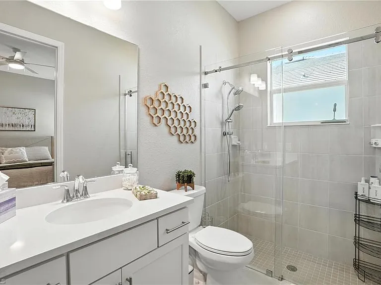 15027 Longs Ln — Photo 35