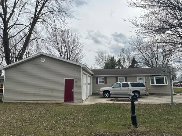 800 Linwood Ave, Delta, OH 43515