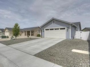 234 Glen Vista Dr, Dayton, NV 89403