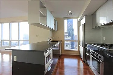 Rented by Platinvm Property Group New York