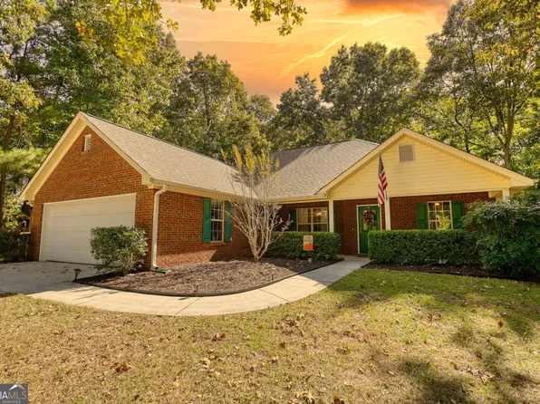 1062 Dutch Mill Dr, Monroe, GA 30655