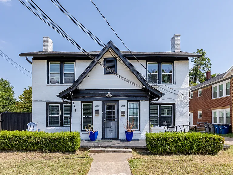 4116 Junius St — Photo 1
